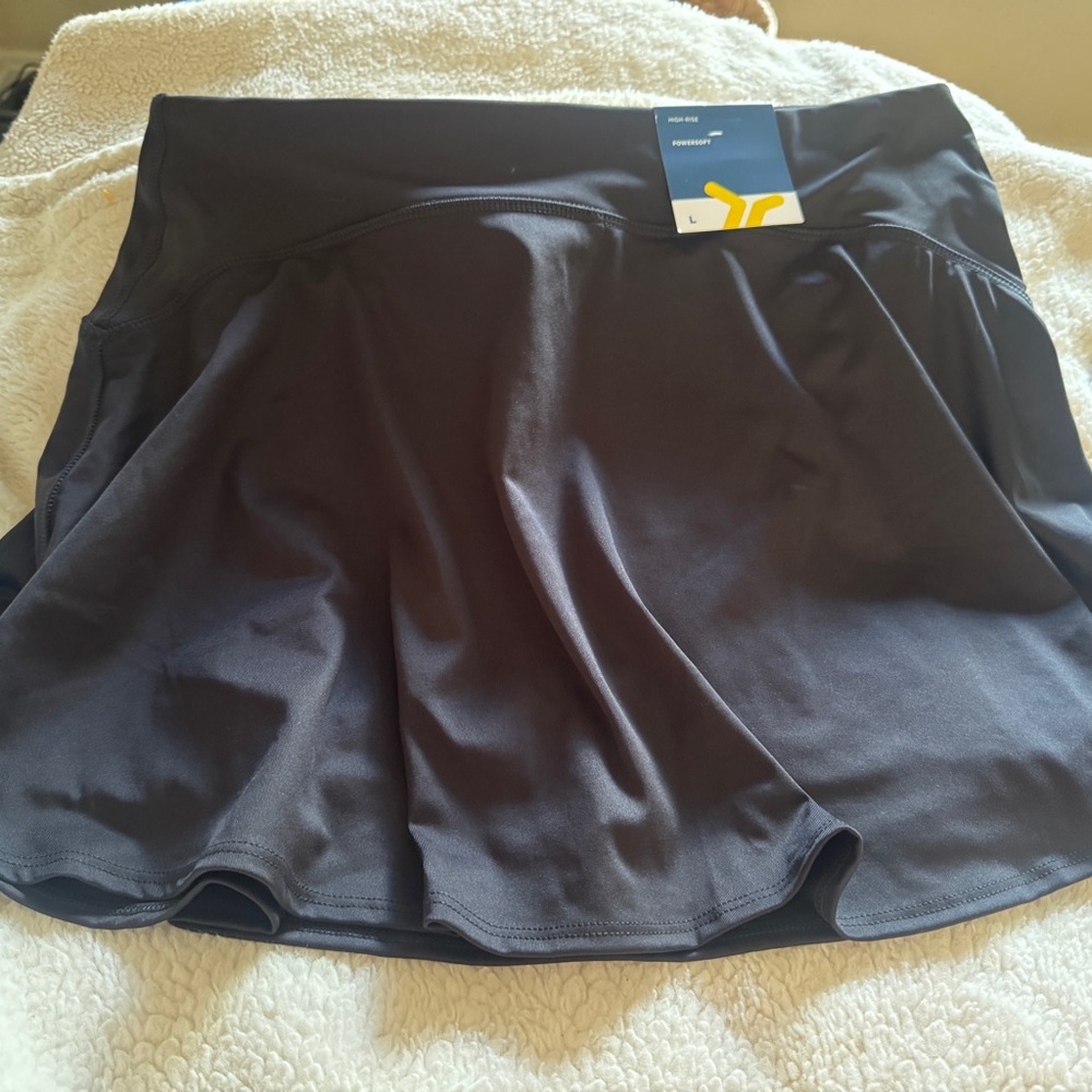 Brand NWT Old Navy black power soft tennis skirt